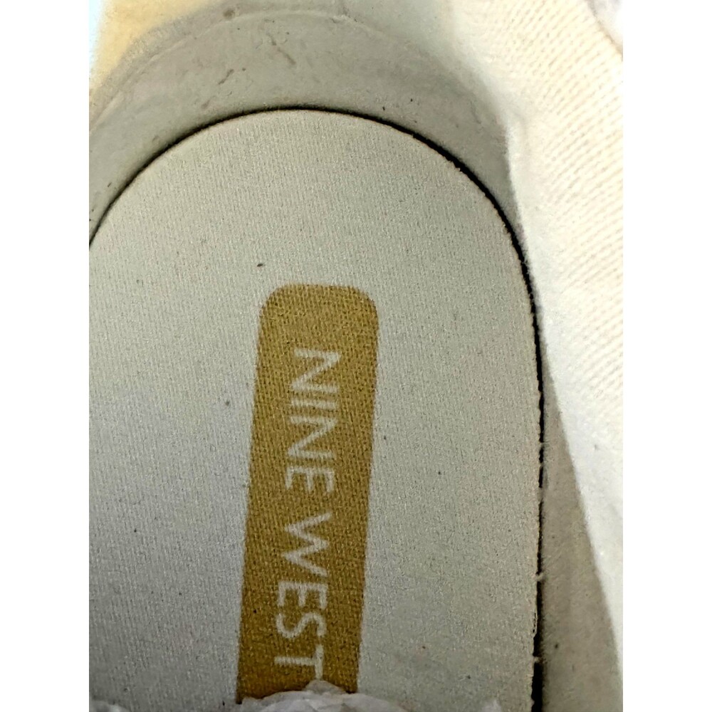 NEW Nine West Plaid Sherpa Trim Lace-Up Sneakers Women’s 8.5 Red Black Tartan - Picture 13 of 13